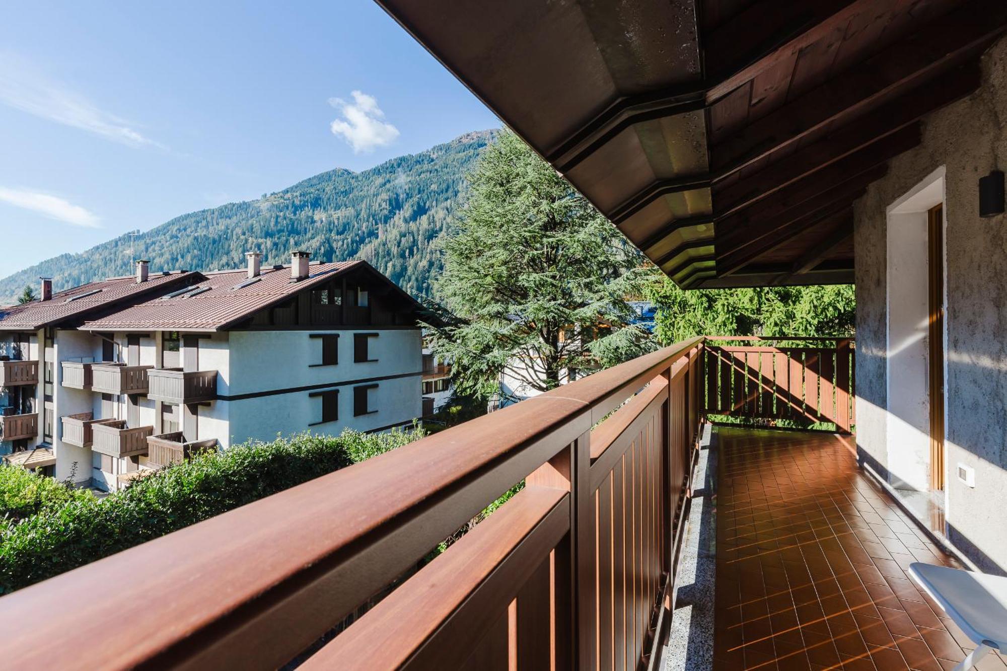 La Mansarda Di Nonna Delfa Pinzolo